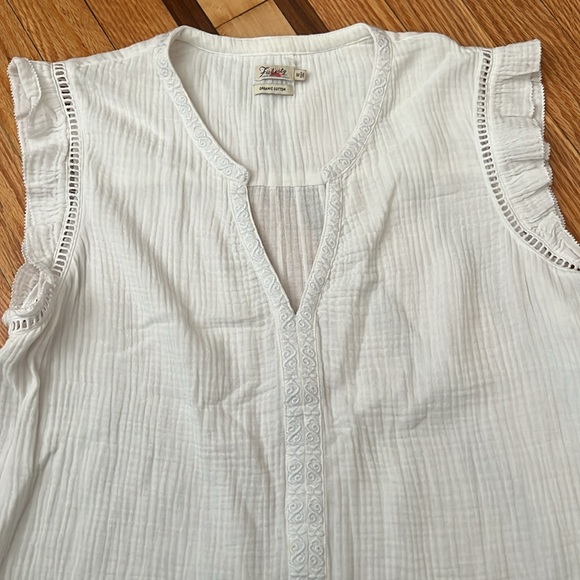 Faherty dressy white tank full length - Picture 2 of 3